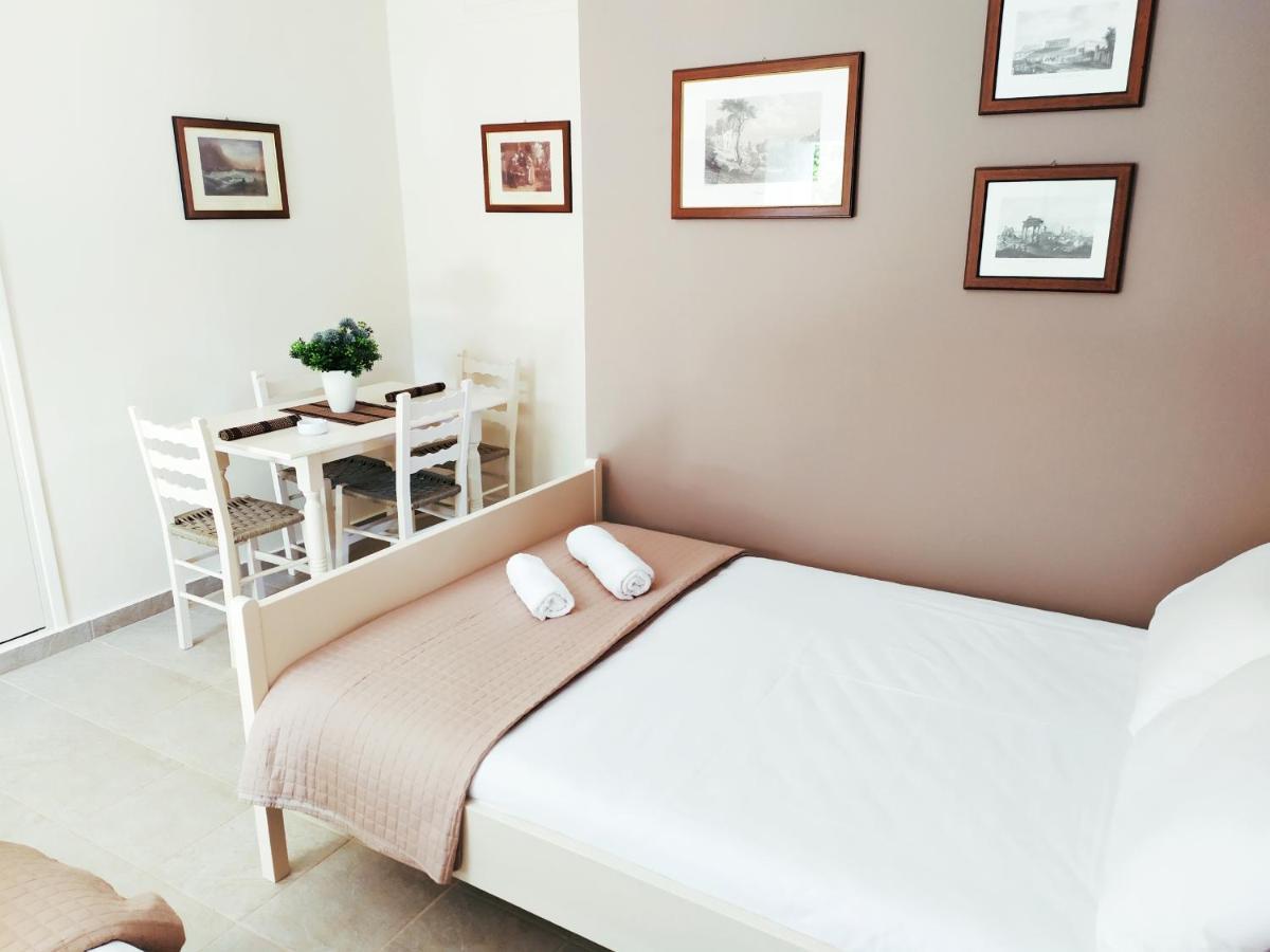 Nymphes Apartments 셀리아니티카 외부 사진